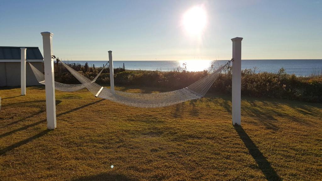 Islander Hotel & Resort Emerald Isle Exterior photo