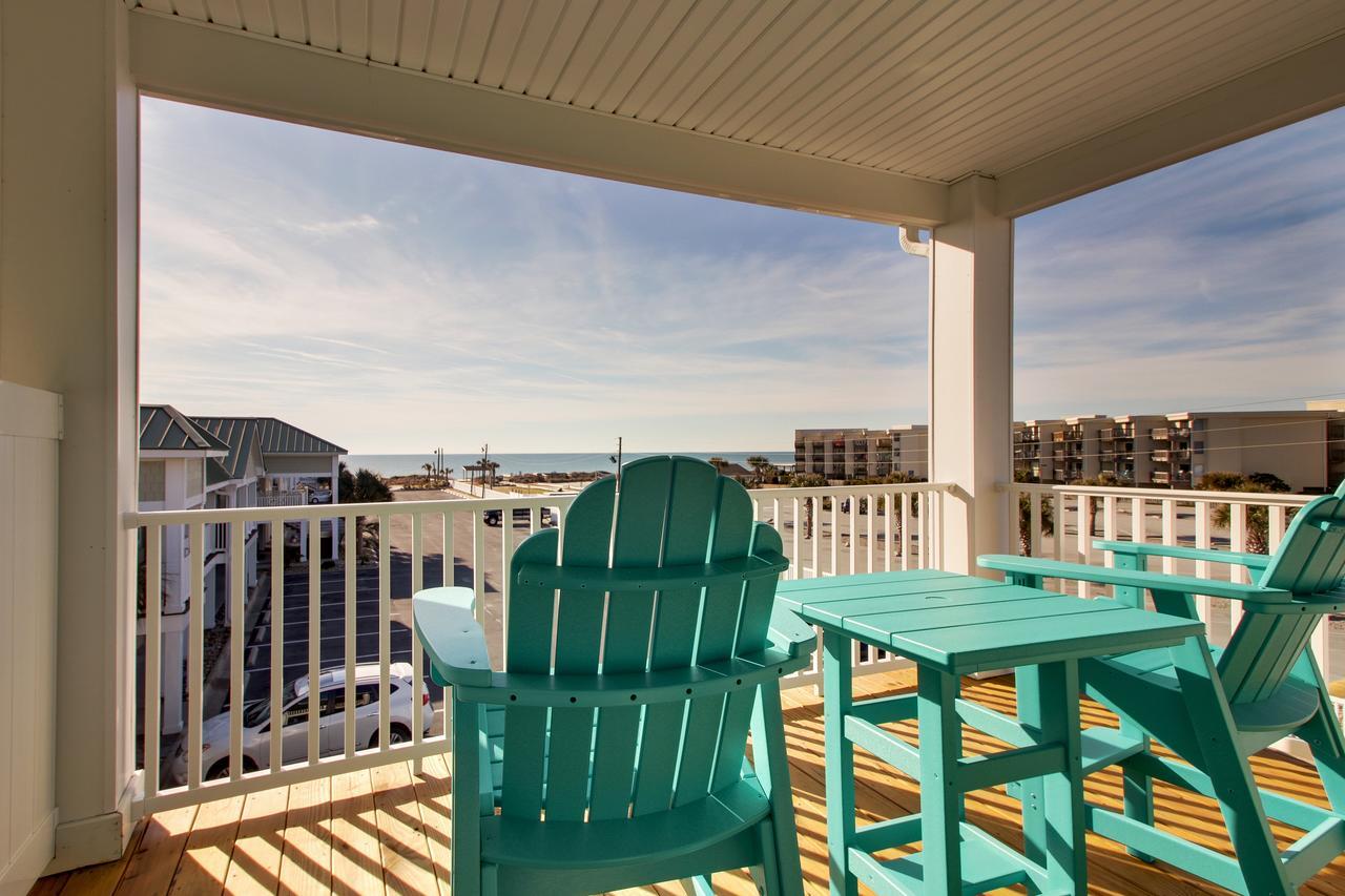 Islander Hotel & Resort Emerald Isle Exterior photo